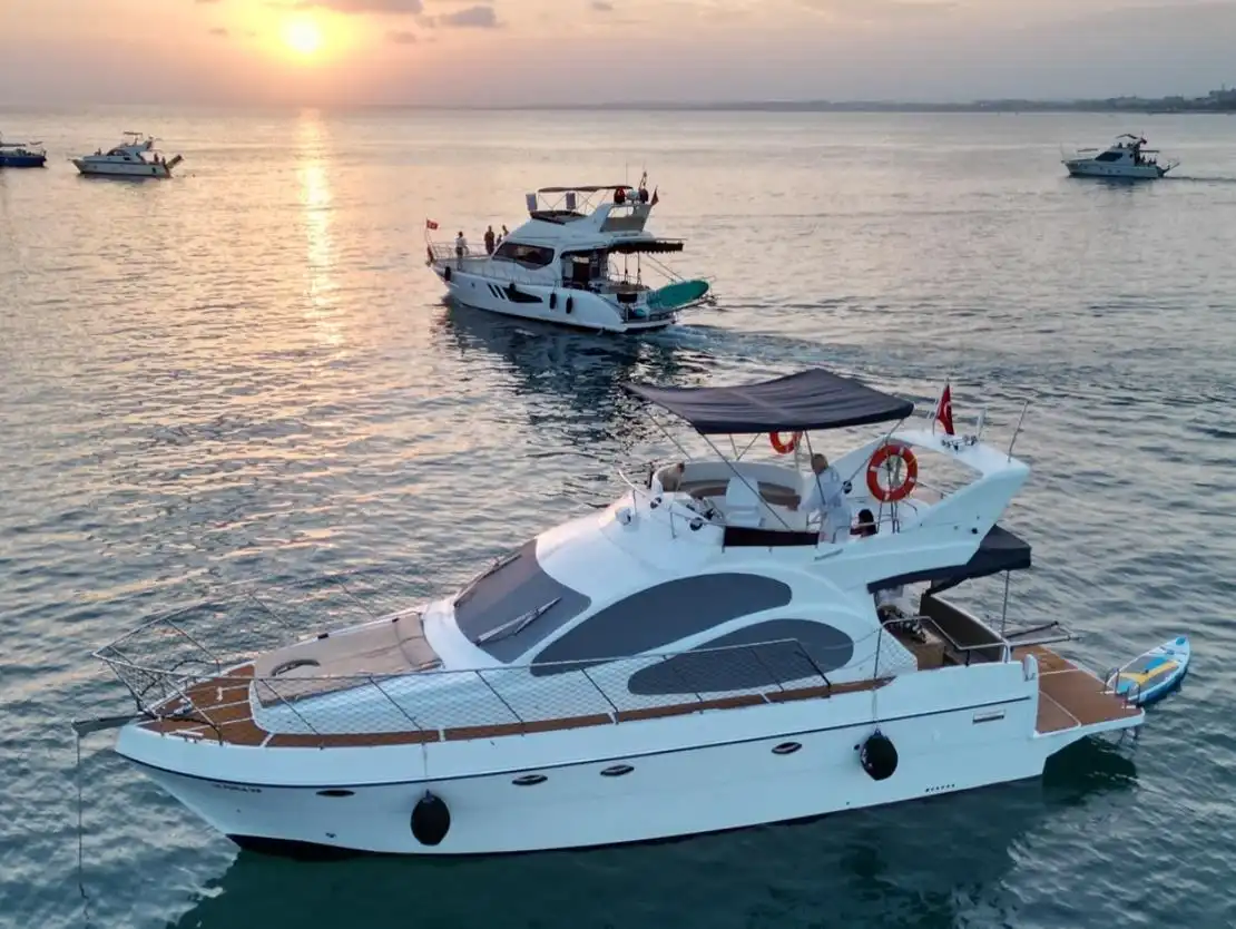 Side Yacht Rental 13m Custom Built